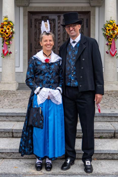 Seidene Festtagstracht