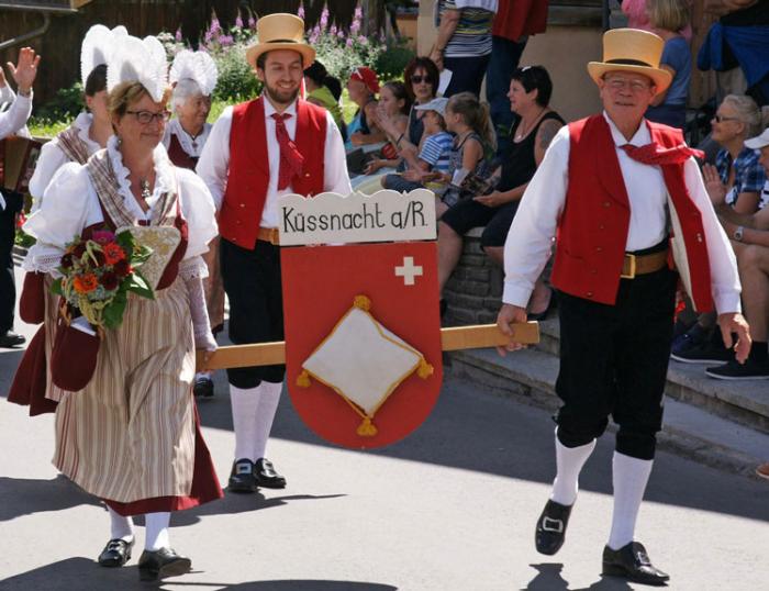 Wollene Festtagstracht / Historische Männertracht Küssnacht